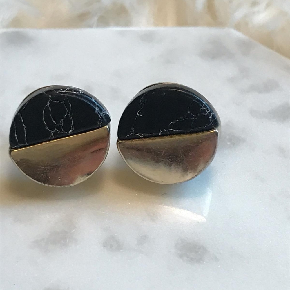 🌺 3 for 30 Faux Black Marble and gold tone round